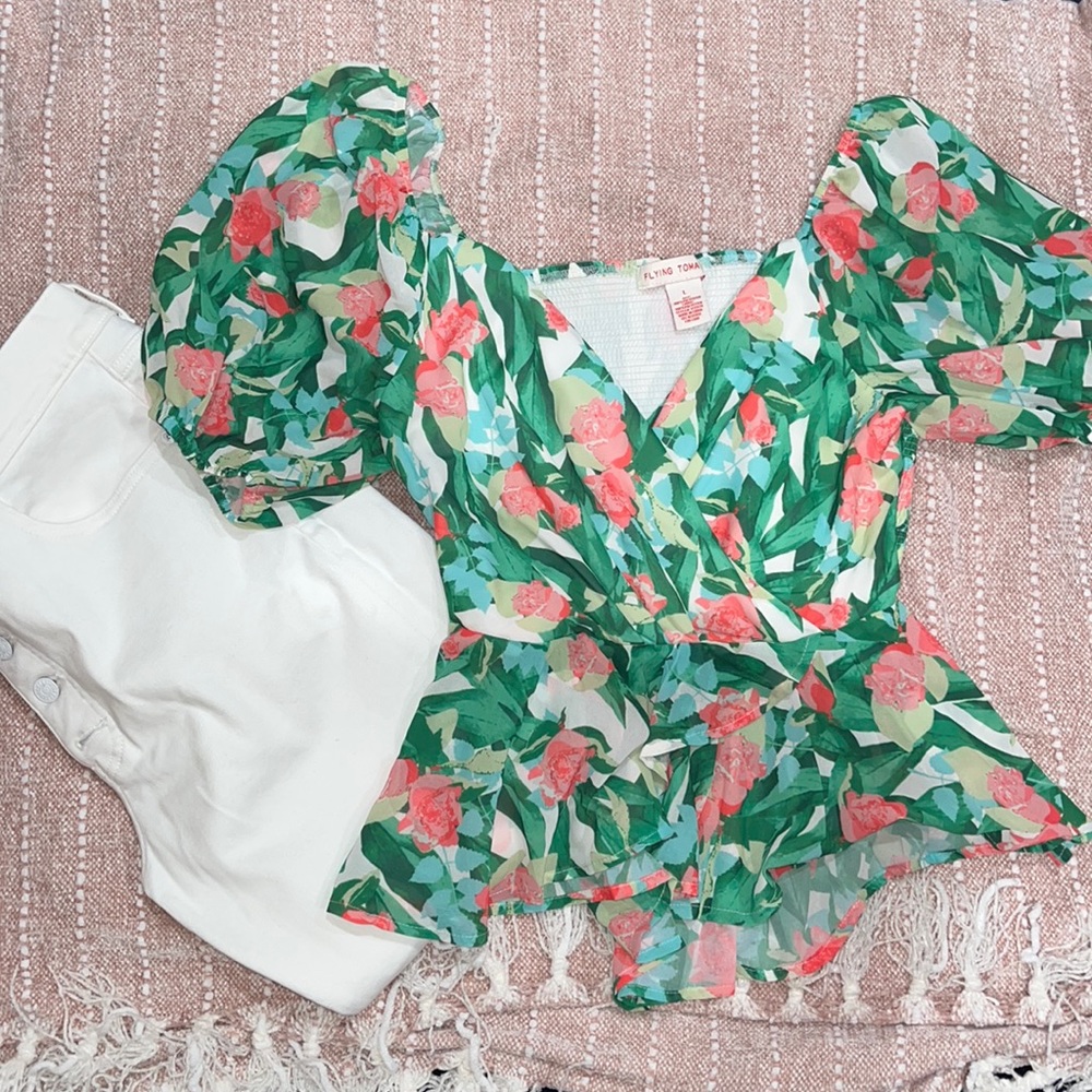 Rockabilly floral top